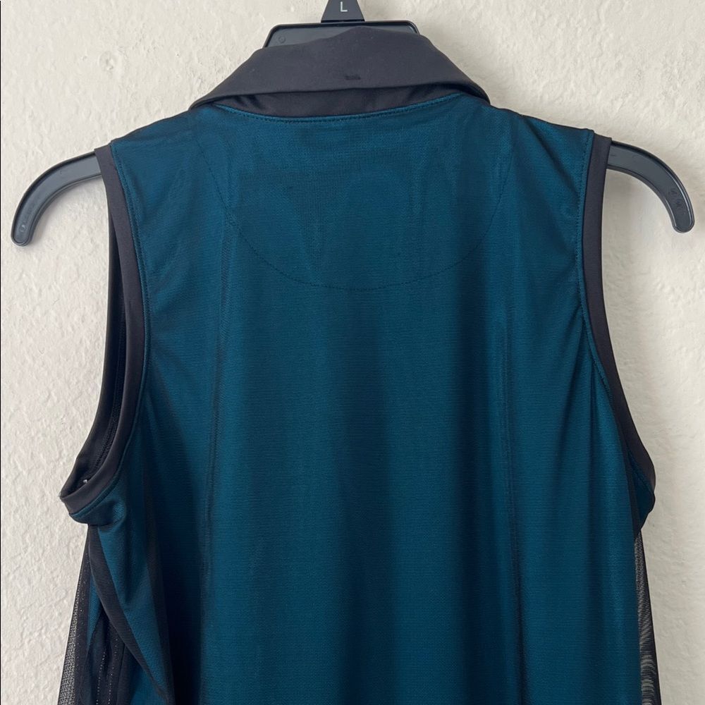 Like New! Lucky in Love Women's Black and Teal Tank Top Mesh Size L - Picture 5 of 10
